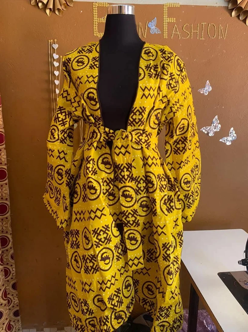 Boubou jaune à motifs